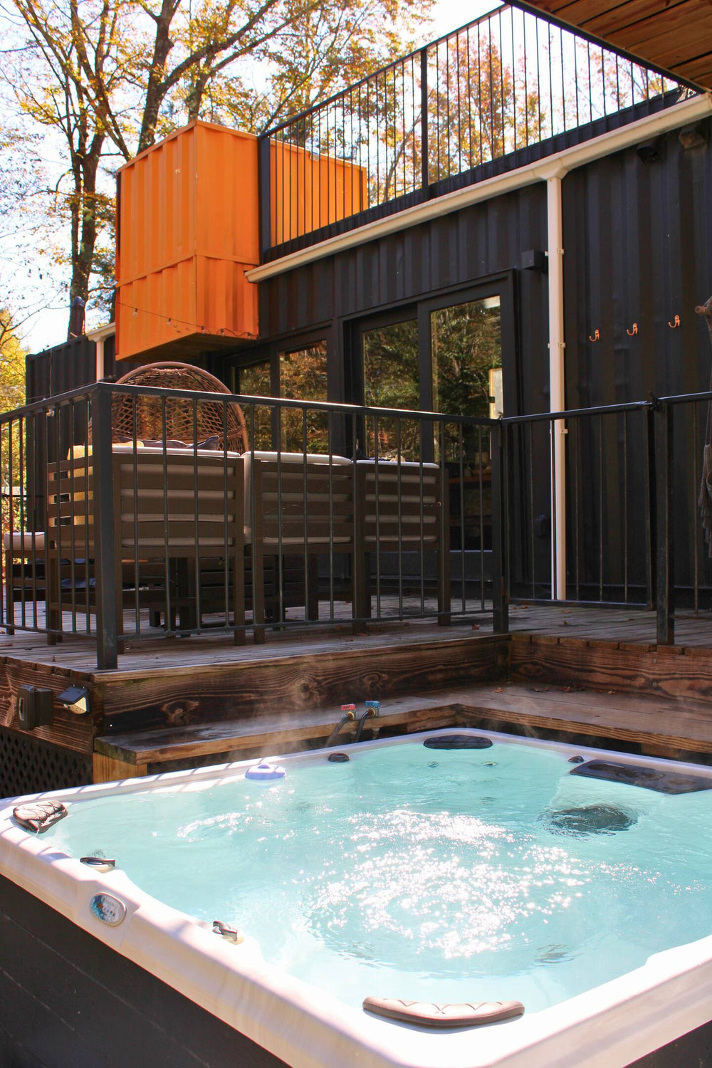 Eikonic Box – Shipping Container Airbnb Home in the Catskills, New York