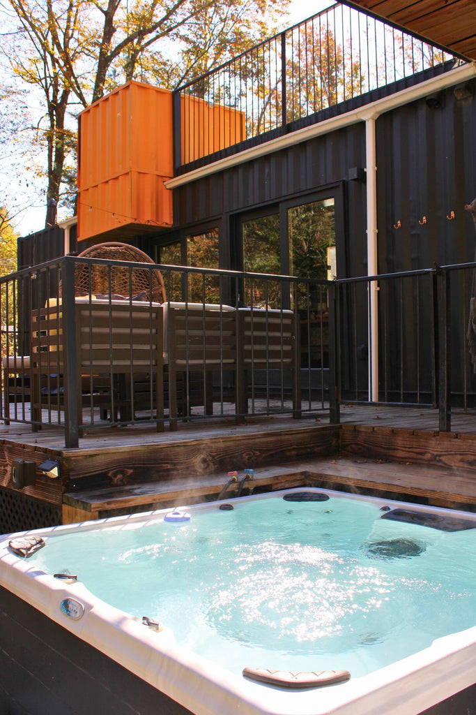 Eikonic Box – Shipping Container Airbnb Home in the Catskills, New York