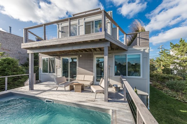 2000 sq ft Modular Shipping Container Home, East Hampton, New York