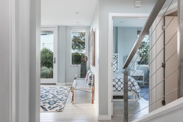 2000 sq ft Modular Shipping Container Home, East Hampton, New York