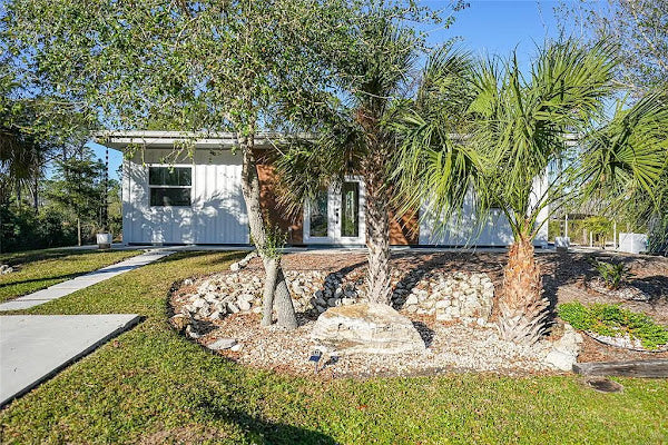 800 sqft – 3 Bedroom Shipping Container Home, Port Charlotte, Florida