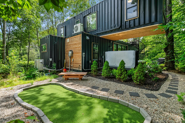 Steelhaven - 3 Bedroom 1000 sqft Hybrid Shipping Container Home, Michigan