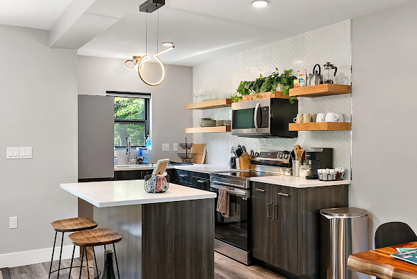 Steelhaven - 3 Bedroom 1000 sqft Hybrid Shipping Container Home, Michigan