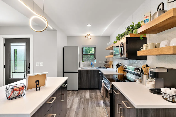 Steelhaven - 3 Bedroom 1000 sqft Hybrid Shipping Container Home, Michigan