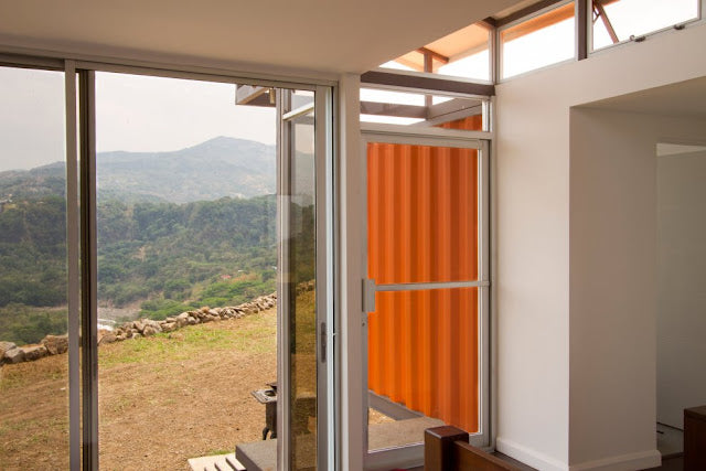 Containers of Hope – Costa Rica