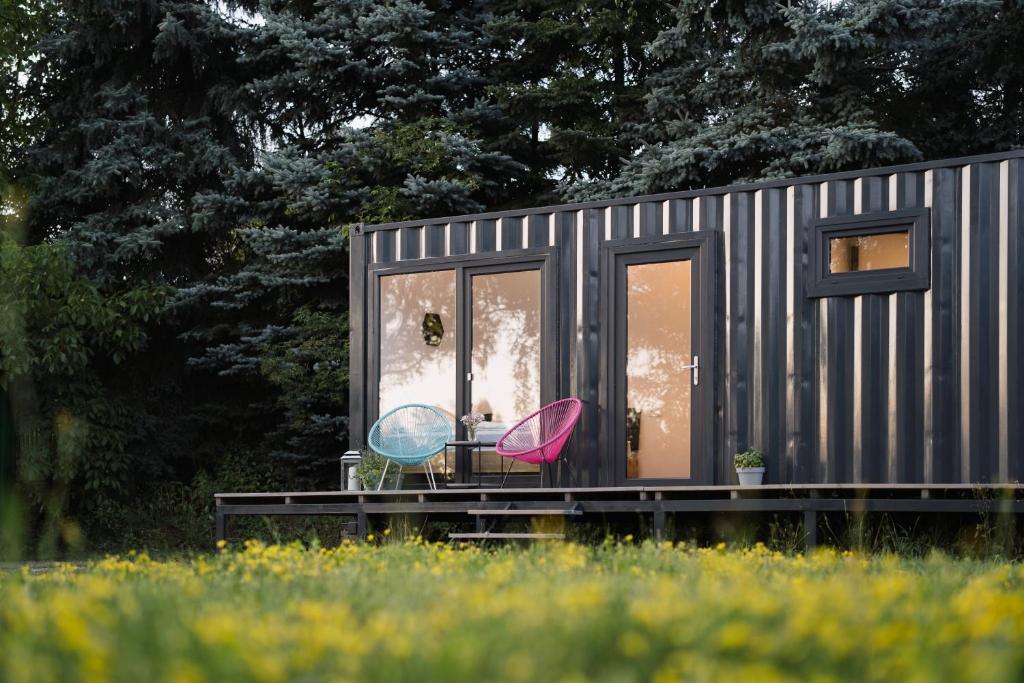 CONTAINER Hotel in Děčín – A Modern Modular Retreat