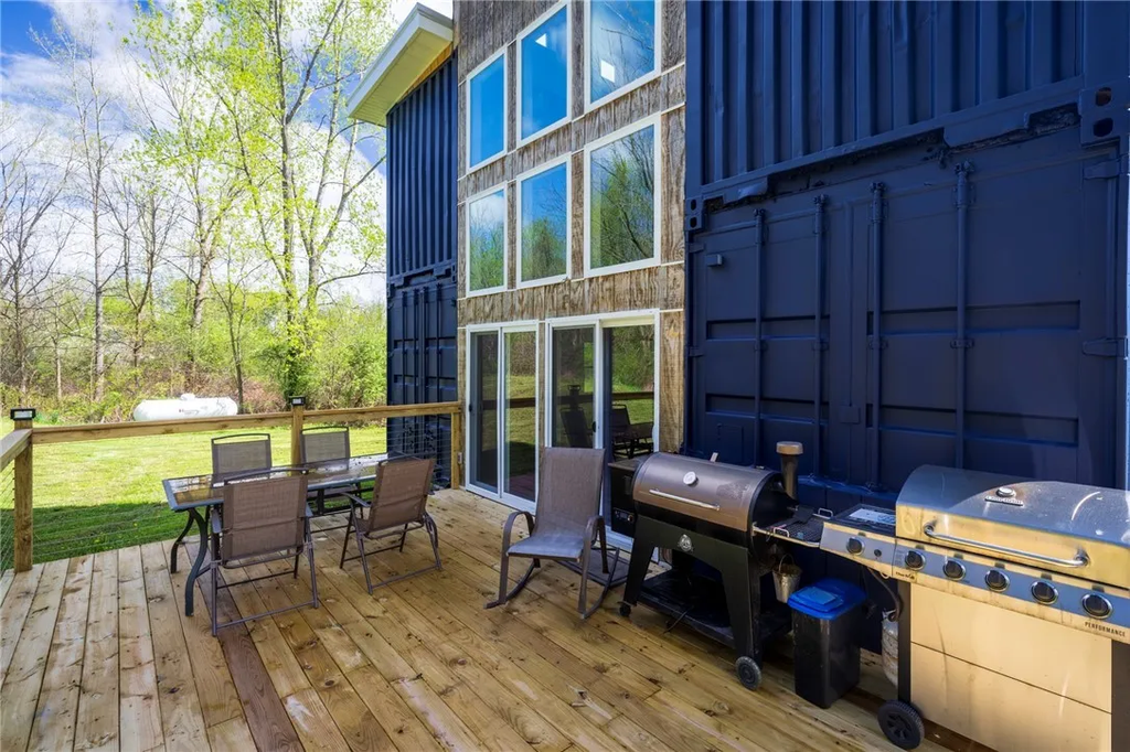4 Bedroom Shipping Container Home with Atrium in Waterloo, New York