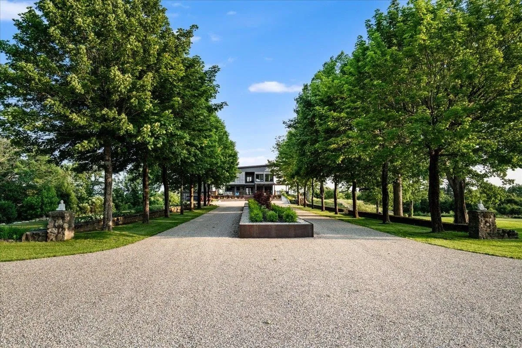 Kennedy Estate — 5,000 sqft Luxury Shipping Container Home, Winchester, New Hampshire