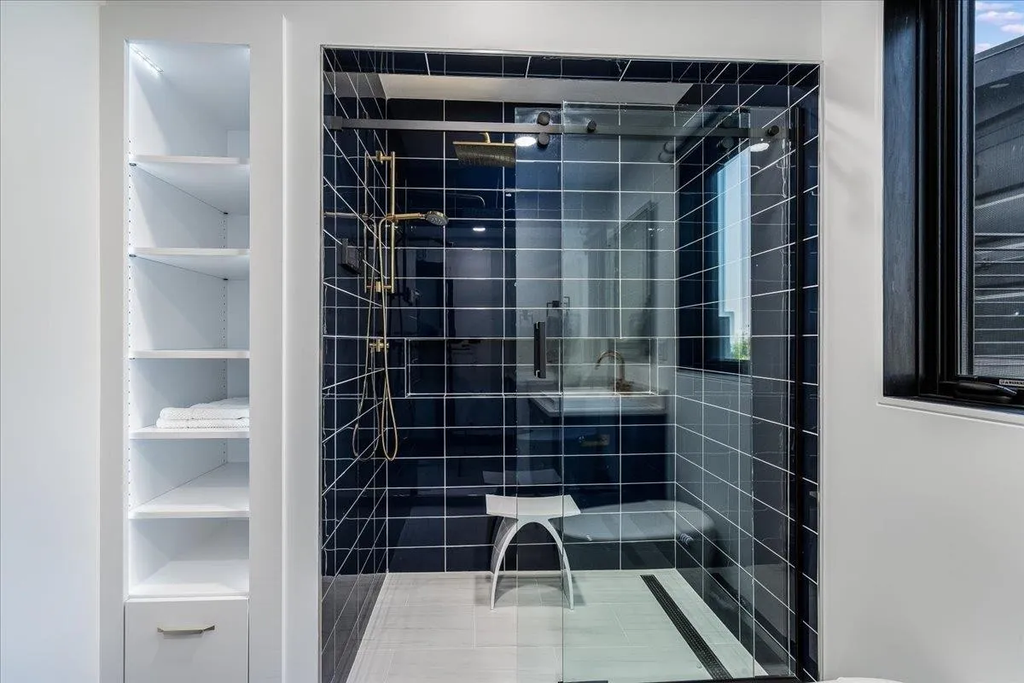 Kennedy Estate — 5,000 sqft Luxury Shipping Container Home, Winchester, New Hampshire