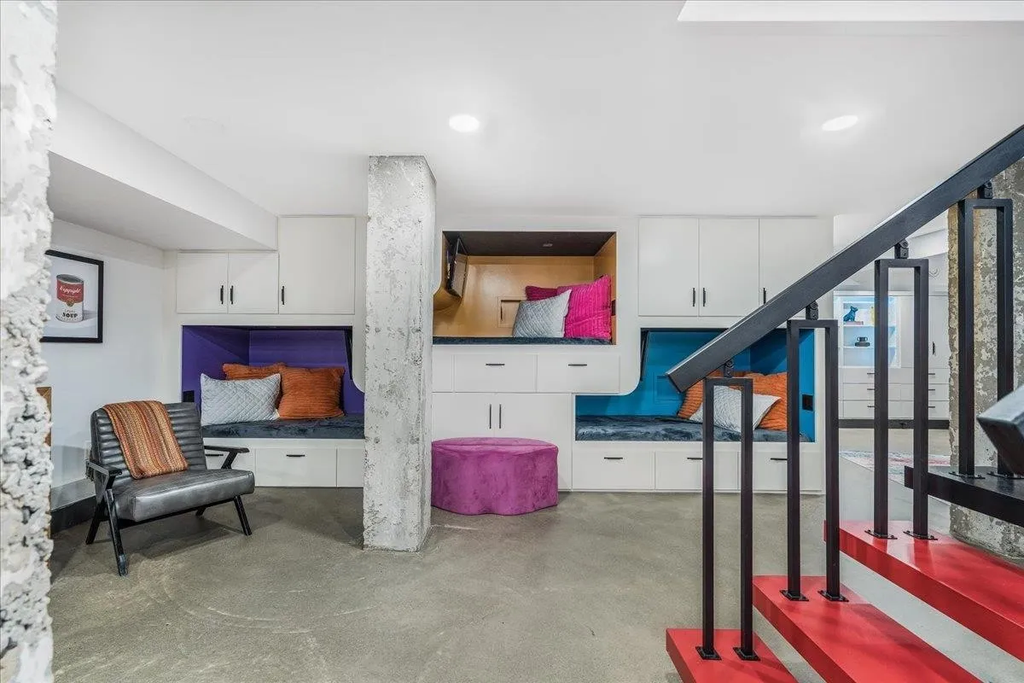 Kennedy Estate — 5,000 sqft Luxury Shipping Container Home, Winchester, New Hampshire