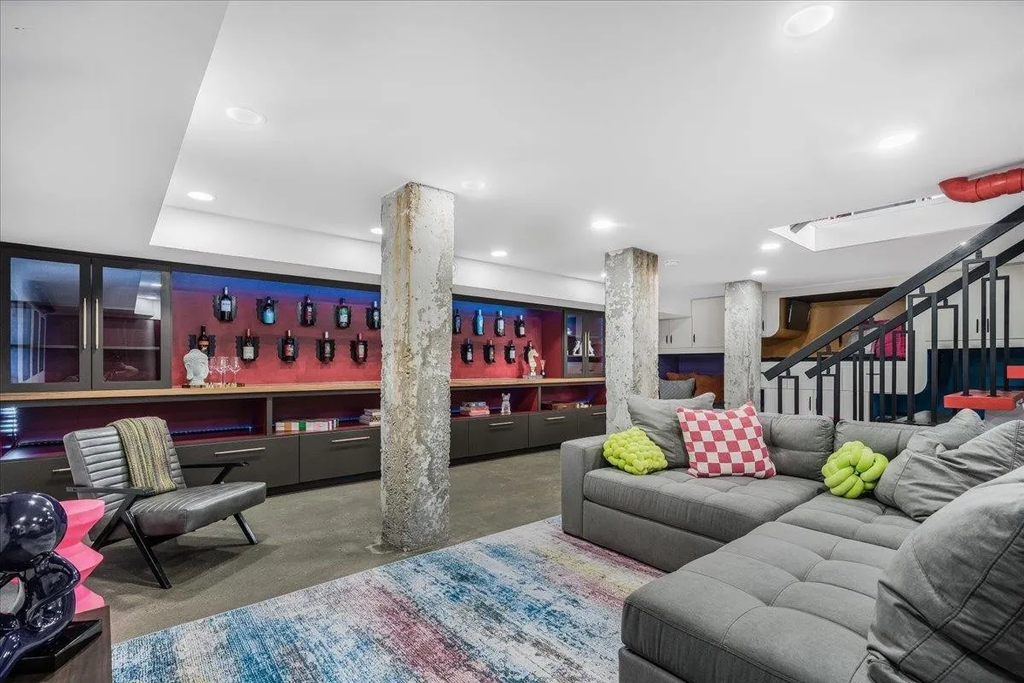 Kennedy Estate — 5,000 sqft Luxury Shipping Container Home, Winchester, New Hampshire