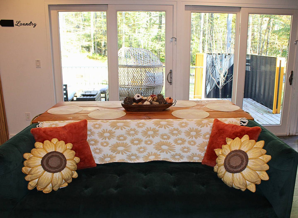 Eikonic Box – Shipping Container Airbnb Home in the Catskills, New York