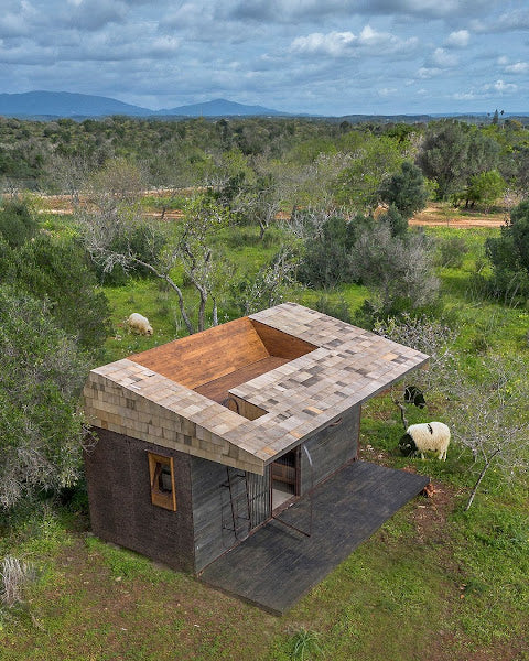 Cargo – Tiny Home Made of a 20 ft Shipping Container, Algarve, Portugal
