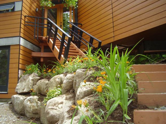 4 Bedroom Cargo Container Home with External Insulation, Quebec, Canada