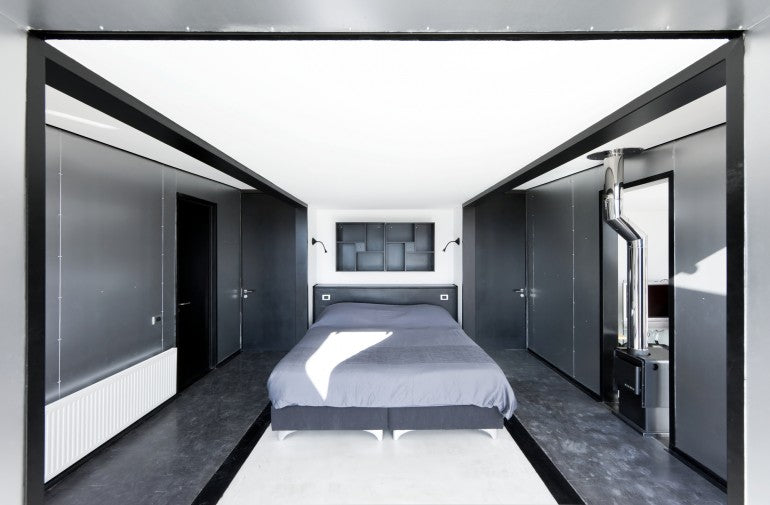 Caterpillar House – Shipping Container Home, Santiago, Chile