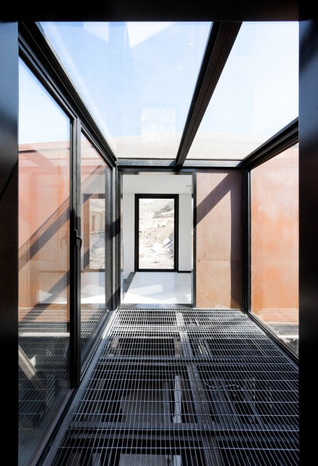 Caterpillar House – Shipping Container Home, Santiago, Chile
