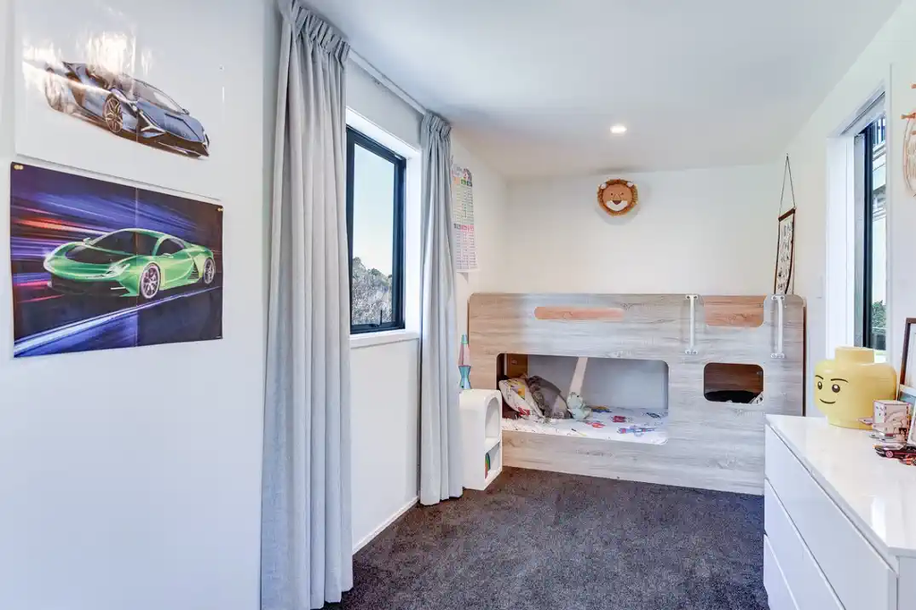 Durable 3-Bedroom Hybrid Shipping Container Home – Whanganui, New Zealand