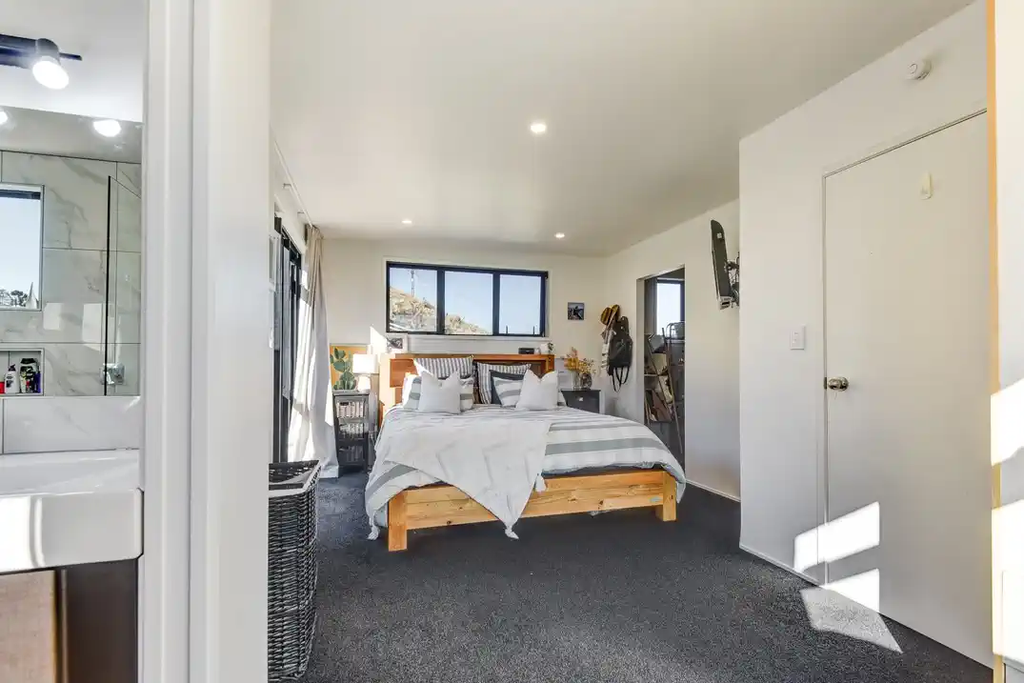 Durable 3-Bedroom Hybrid Shipping Container Home – Whanganui, New Zealand