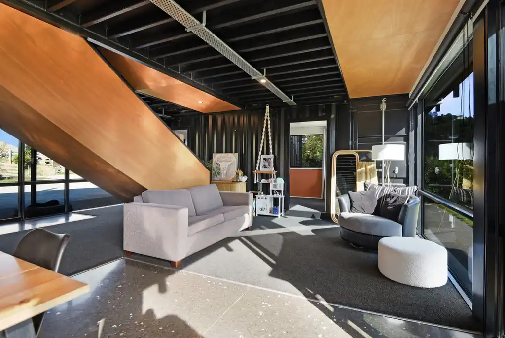 Durable 3-Bedroom Hybrid Shipping Container Home – Whanganui, New Zealand