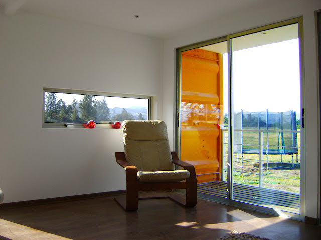 Earthquake-Resistant Modular Shipping Container Home