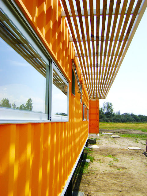 Earthquake-Resistant Modular Shipping Container Home