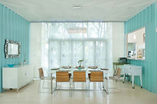 Glassberg Container House – Reinvented for the Tropics by Hybrid Cargotecture