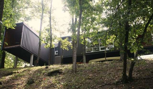 Shipping Container House – Springfield, Missouri