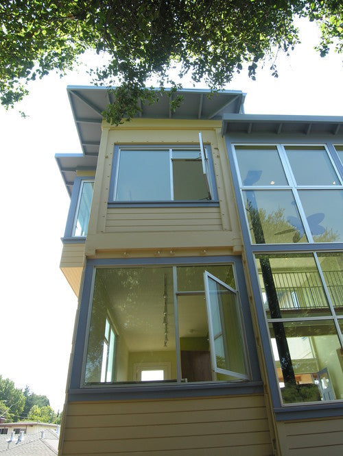 Refrigerated Shipping Container Home, San Francisco, California