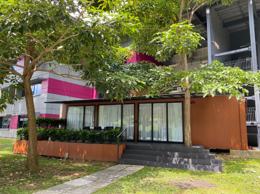 Tiny Pod at One-North – Singapore’s First Pop-Up Container Hotel