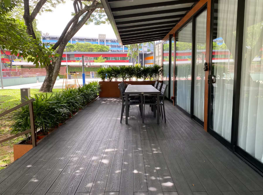 Tiny Pod at One-North – Singapore’s First Pop-Up Container Hotel