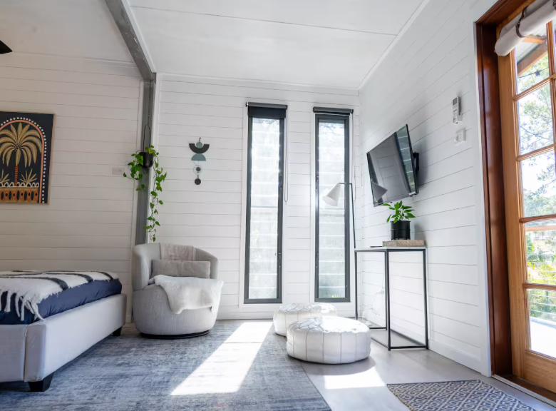 La Casita 2448 – Luxe Dual-Container Tiny Stay in Nambucca Heads