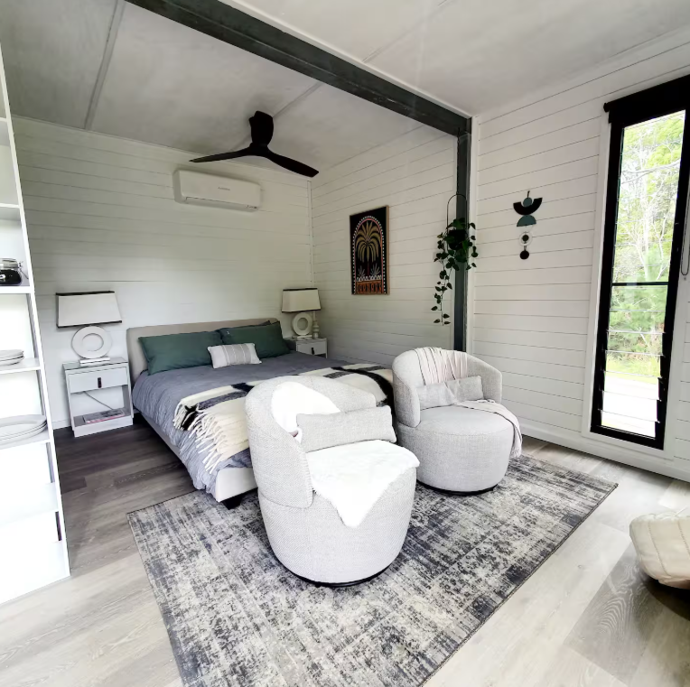 La Casita 2448 – Luxe Dual-Container Tiny Stay in Nambucca Heads