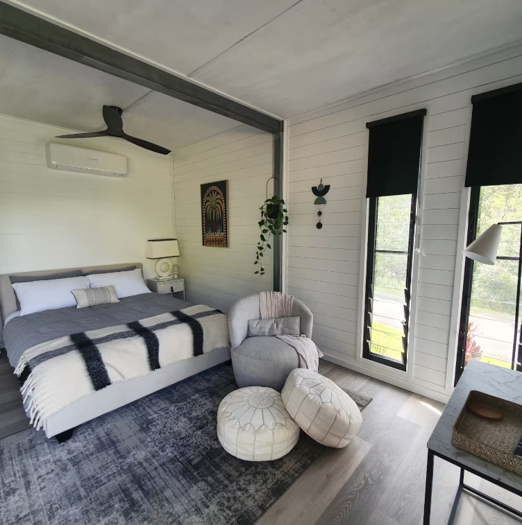 La Casita 2448 – Luxe Dual-Container Tiny Stay in Nambucca Heads