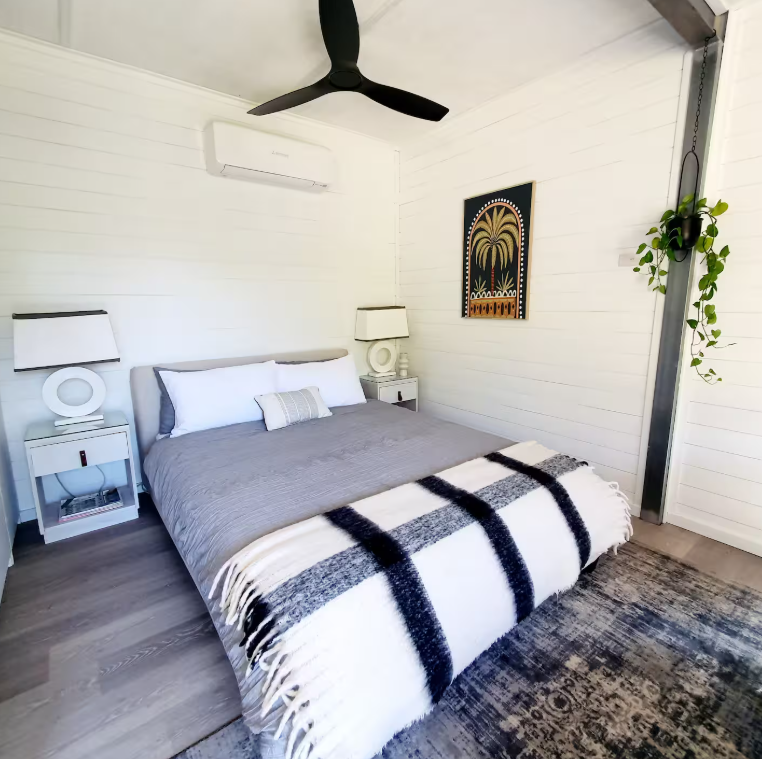 La Casita 2448 – Luxe Dual-Container Tiny Stay in Nambucca Heads