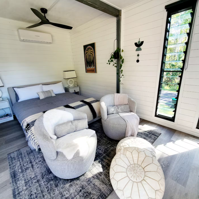 La Casita 2448 – Luxe Dual-Container Tiny Stay in Nambucca Heads