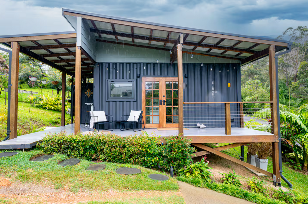 La Casita 2448 – Luxe Dual-Container Tiny Stay in Nambucca Heads
