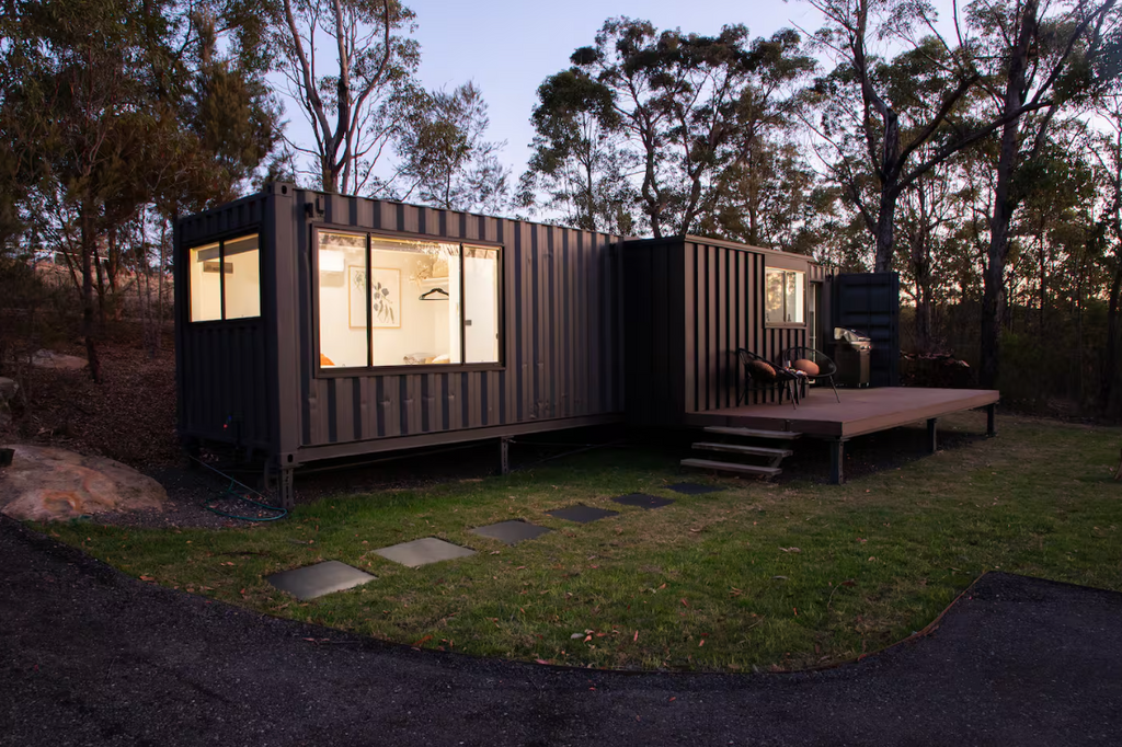 Tiny Bush Escape – Blue Mountains Container Retreat