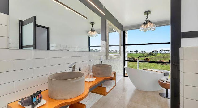 Shipping Container Hotel – California Road at Inkwell Wines, South Australia