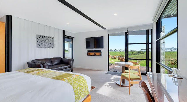 Shipping Container Hotel – California Road at Inkwell Wines, South Australia