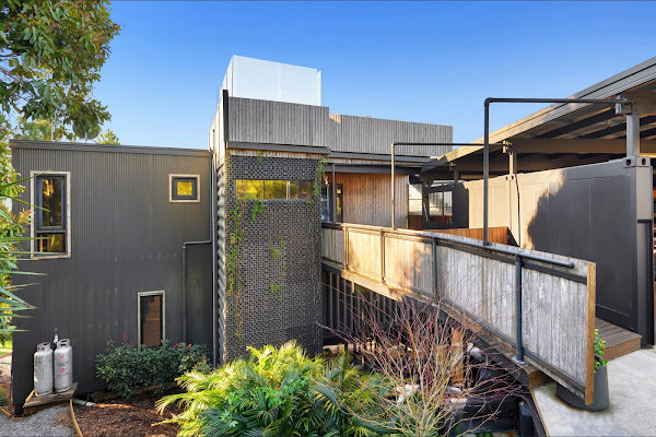 Varmt Rede – 5 Bedroom Hybrid Modular Home Built from 11 Shipping Containers, Queensland, Australia