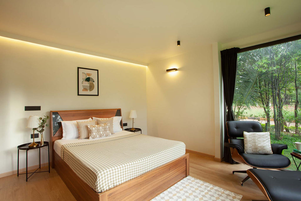 Modern Hybrid Container Home