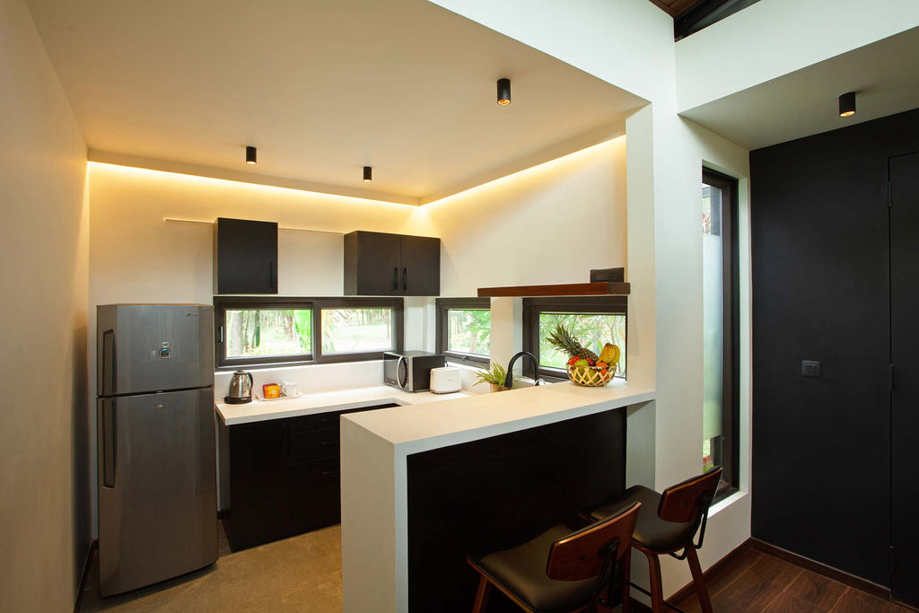 Modern Hybrid Container Home