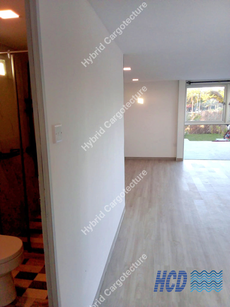Cargotecture Hybrid House In Kalpitiya
