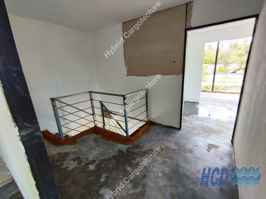 Hybrid Steel Civil And Shipping Container Home In Uswetakeiyawa