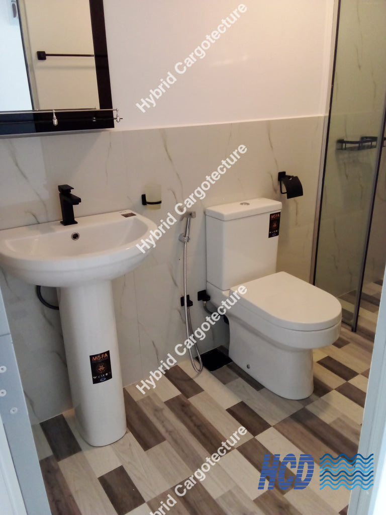 Cargotecture Hybrid House In Kalpitiya