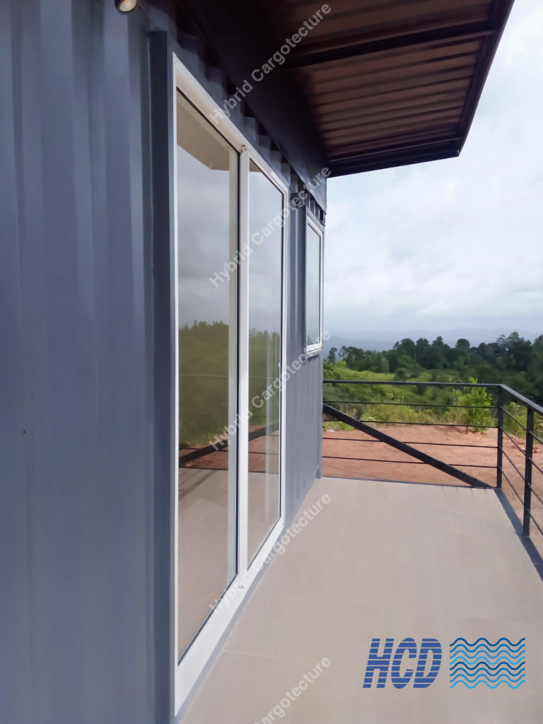 Luxurious Containerized Home - Doluwa Kandy