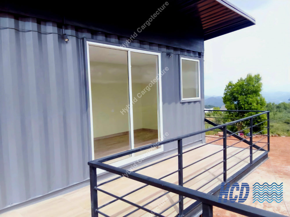 Luxurious Containerized Home - Doluwa Kandy