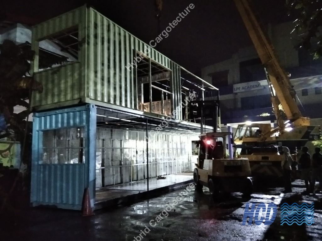 Steel Structure And Shipping Container Hybrid Building