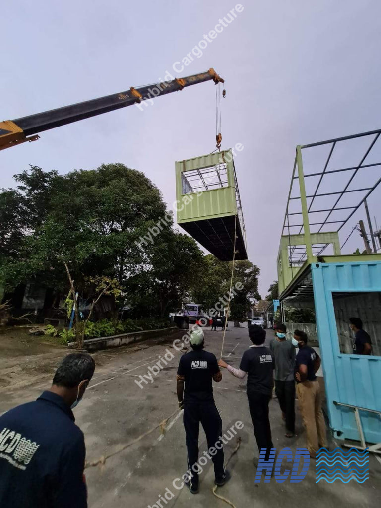 Steel Structure And Shipping Container Hybrid Building