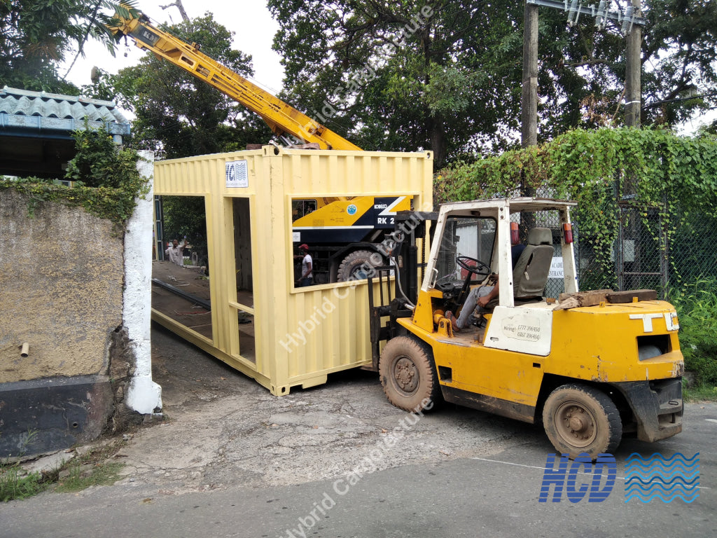 Steel Structure And Shipping Container Hybrid Building